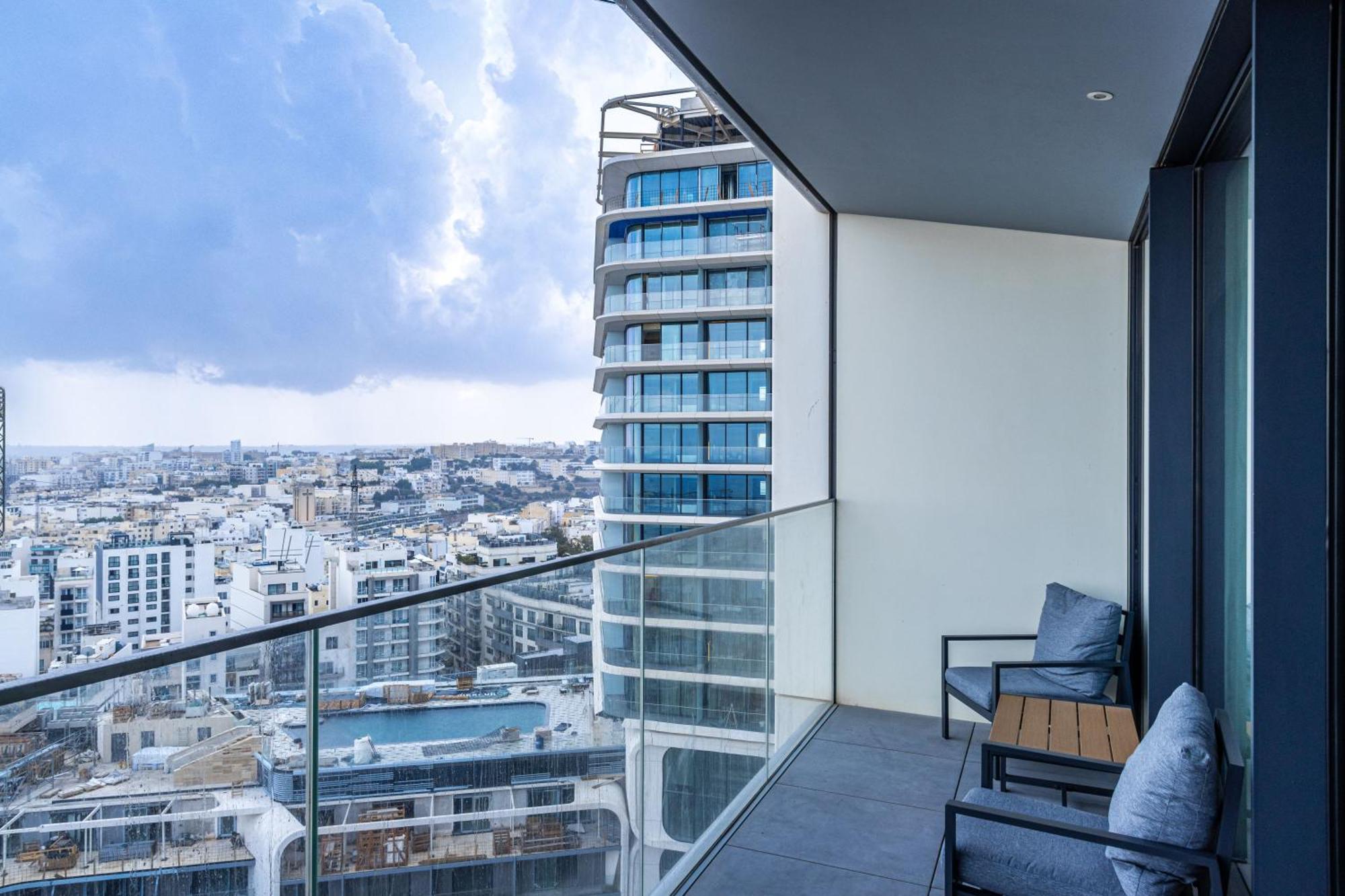 14th Floor Mercury